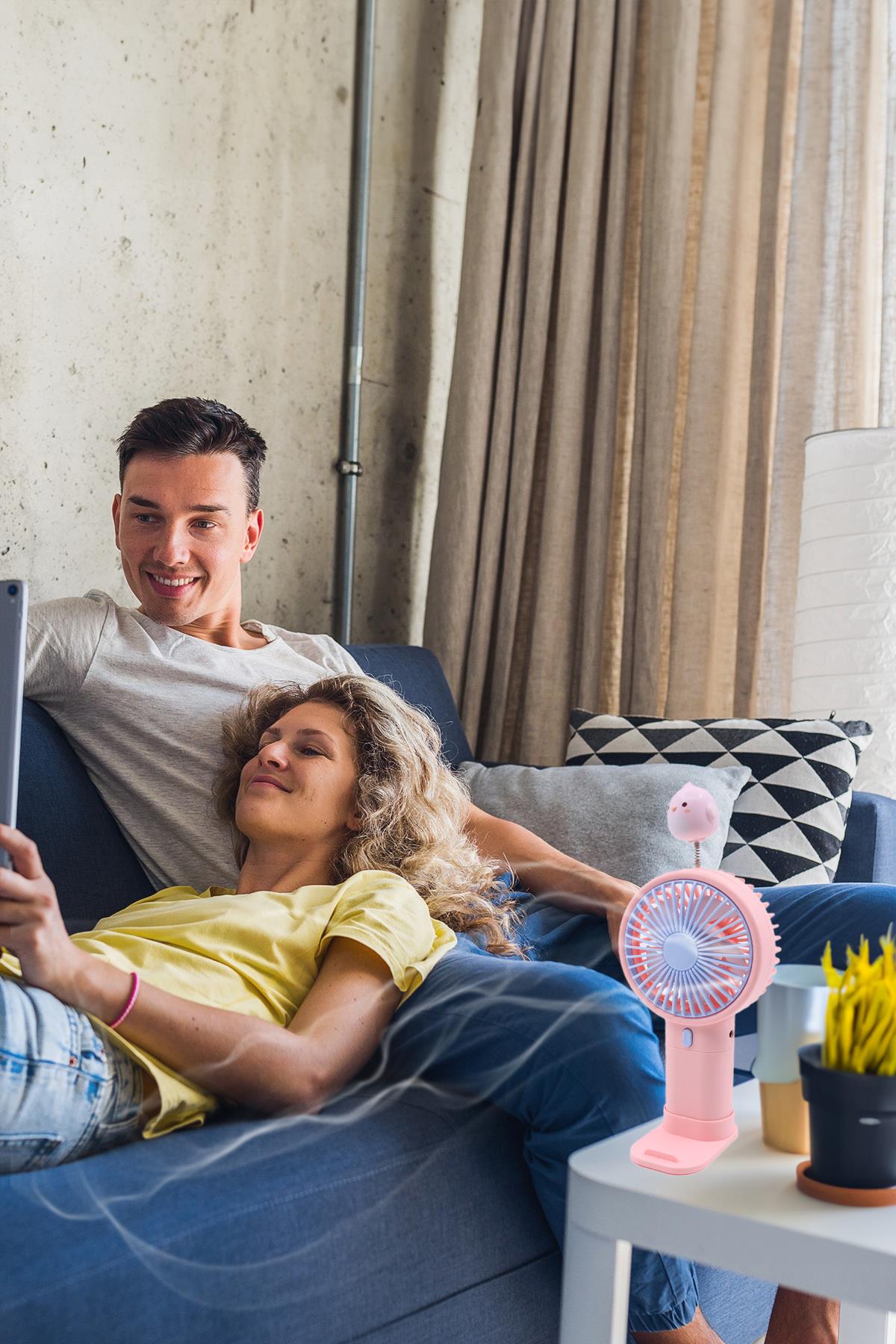 Şarjlı ve Başlıklı Masaüstü Vantilatörü El Fanı Pembe