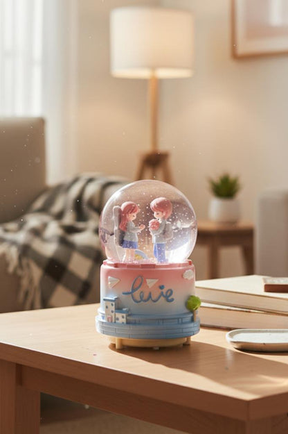 Sevgili Figürlü Müzikli LED Işıklı Kar Küresi